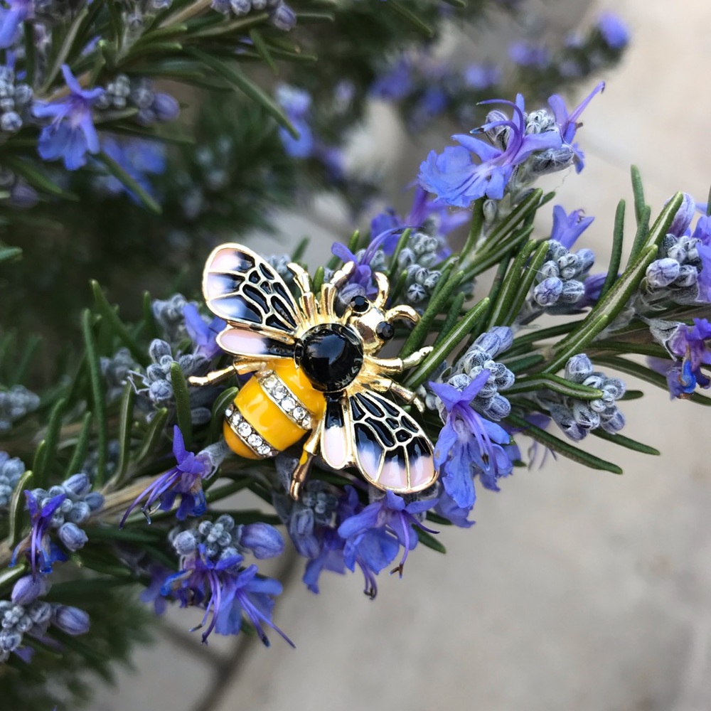 Bumble Bee Brooch